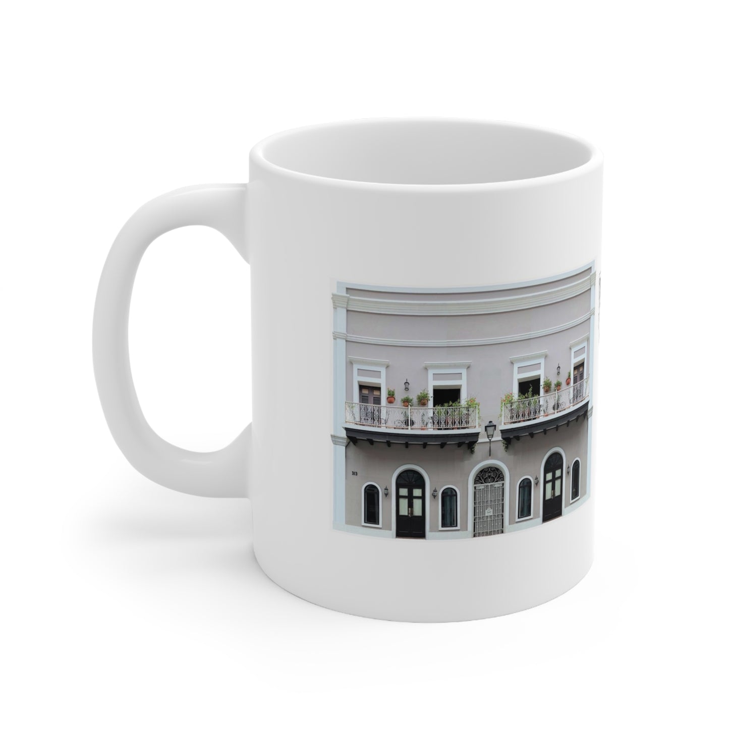 Cup / Fortaleza Street, 313